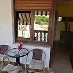 Viktor Rooms And Apartments 2